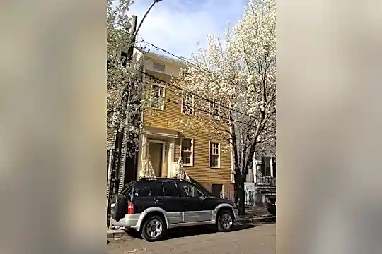 17 Wayne St Photo 1