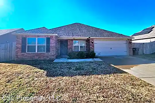 2481 Double Bogey Ln Photo 1
