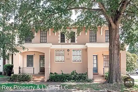 301 Greene St Photo 1