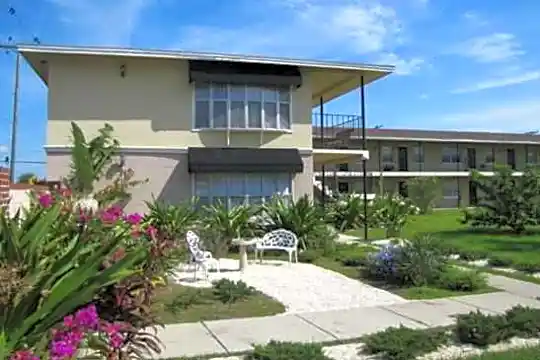 Bay Vista Photo 1