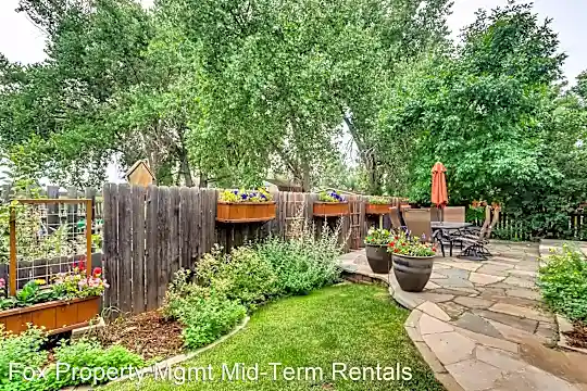 3362 Sentinel Dr Photo 1
