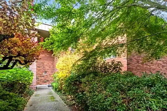 3400 25th Ave W Photo 1