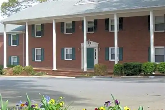 Briarcliff Photo 1