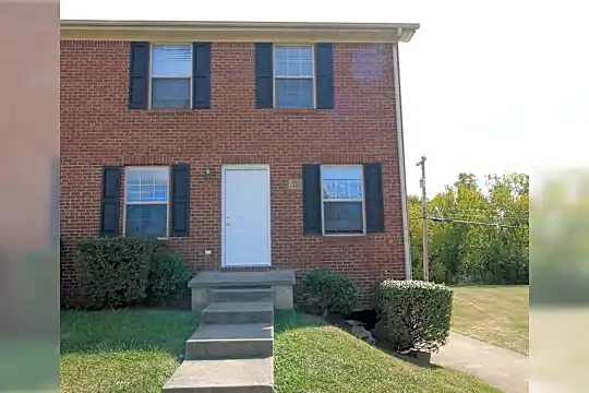 213 Elkchester Cir Photo 1