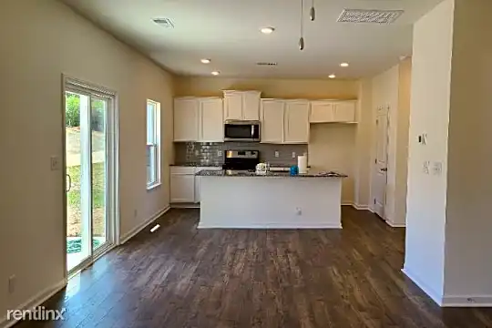 8633 Leeanna Brooke Ln Photo 2