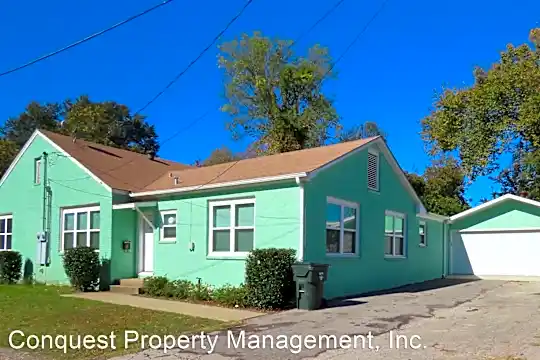 818 S Bois D Arc Ave Photo 1