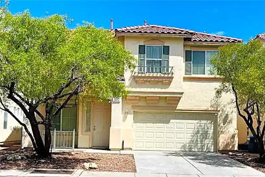 2952 Jacaranda Dr Photo 1