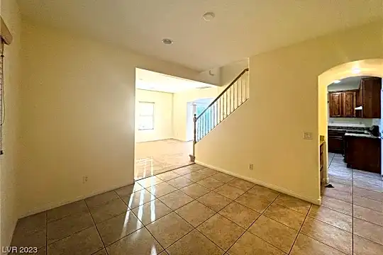 7676 S Ambersnail St Photo 2