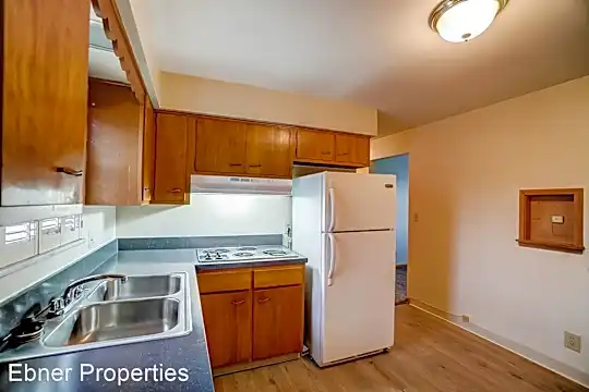 3593 Napoleon Ct Photo 2