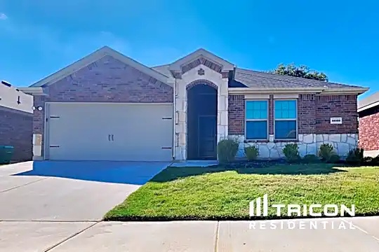 3609 Doris Drive Photo 2