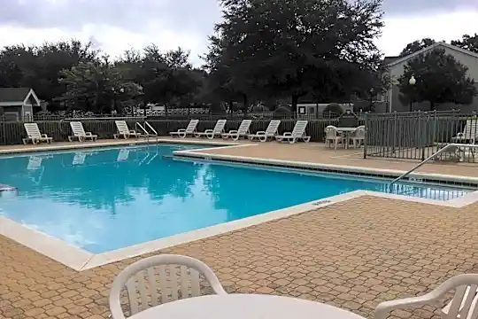 Wilmington Apartments Photo 2