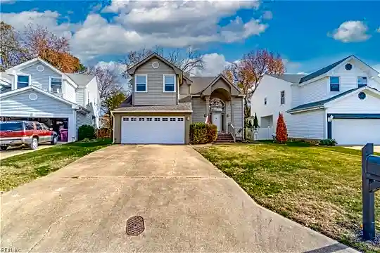 1031 Woodsmans Reach Photo 2