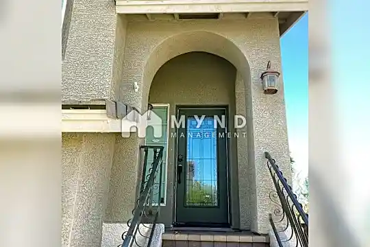 6704 Lydian Ct Photo 2