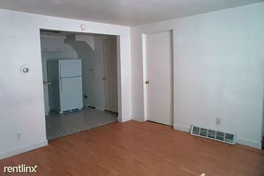 127 Reed Ave Photo 2