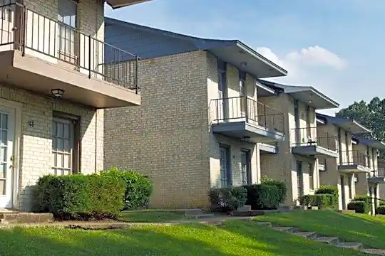 Timber Ridge Townhouses Photo 2
