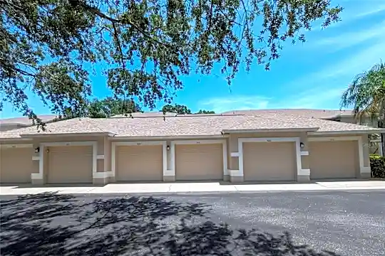 8941 Veranda Way #512 Photo 2