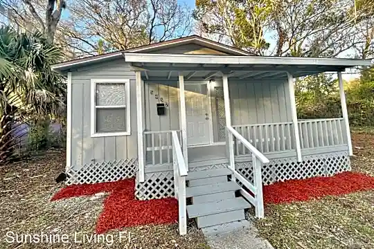 5637 Dunmire Ave Photo 1
