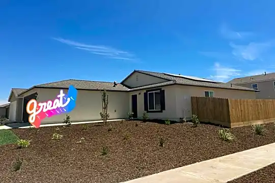 694 MacKenzie Ct Photo 1