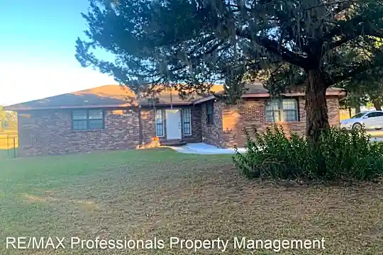 1239 SW Wendy Terrace Photo 1