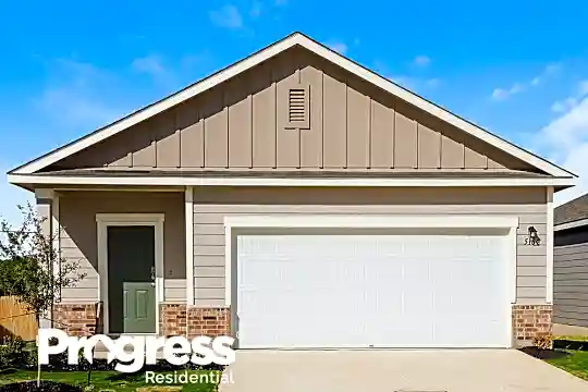 5164 Firefly Hills Photo 1