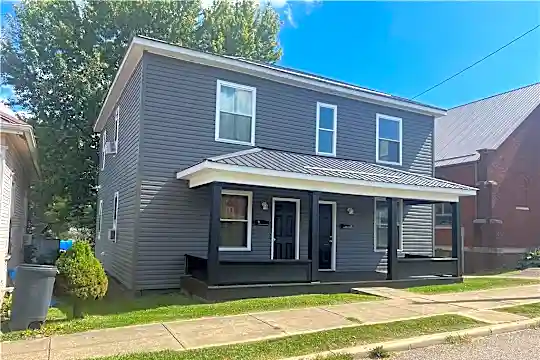 216 S 5th St #B Photo 1