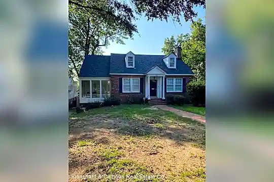 866 Hickman Rd Photo 1