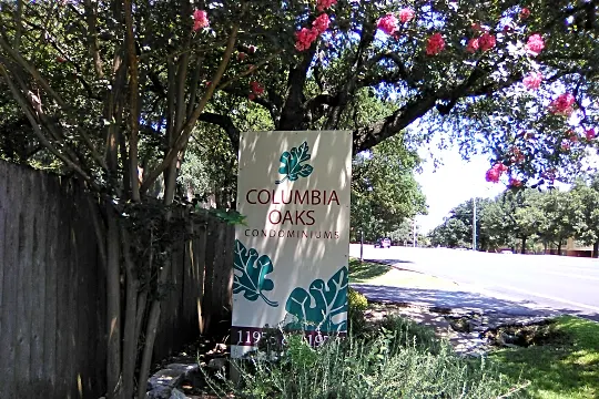 Columbia Oaks - Condo Photo 2