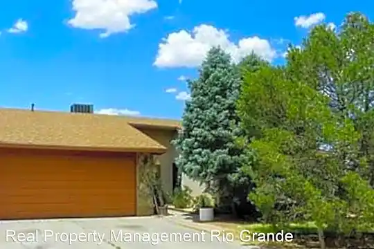 6001 Flor De Rio Ct NW Photo 1