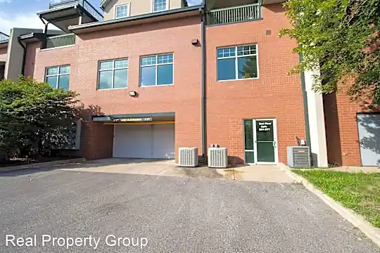 1101 Club Village Dr Photo 1