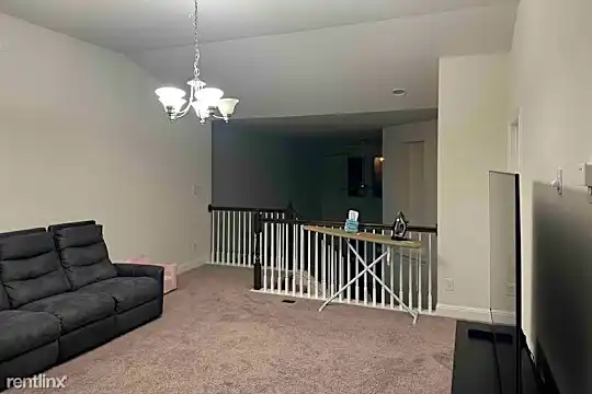 2317 Centennial Loop Photo 2