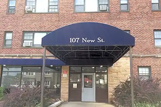 107 New St Photo 2