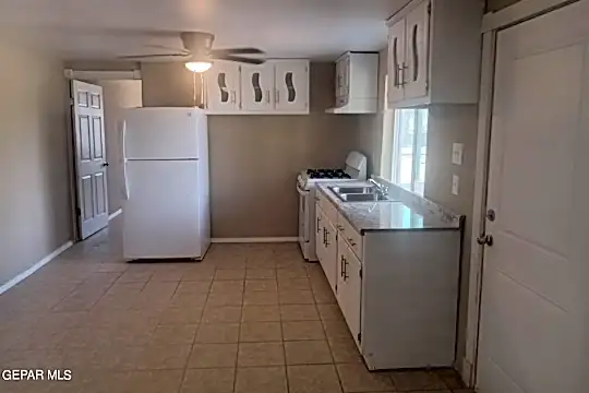 5309 Rosa Ave Photo 2