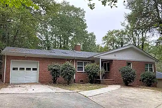 2606 University Dr Photo 1