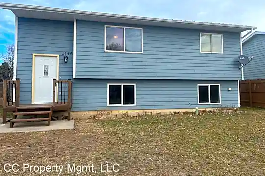 5146 Leroy St Photo 2