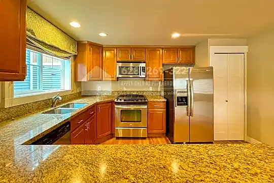 9209 Interlake Ave N #Unit A Photo 1