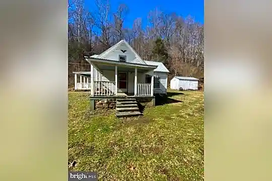 4303 Weakley Hollow Rd Photo 2