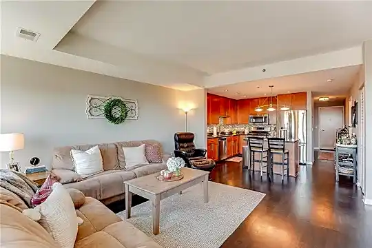 929 Portland Ave #1807 Photo 1
