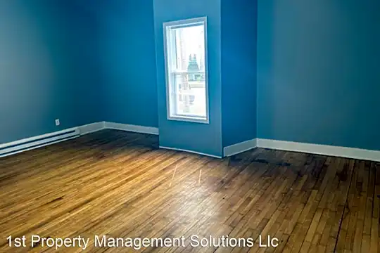 211 Pecor St Photo 1