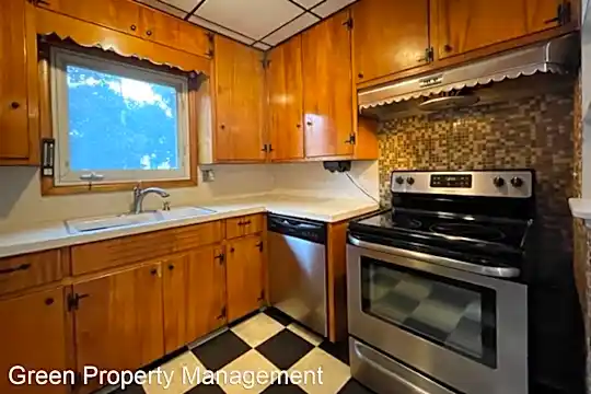 123 Canterbury St SW Photo 1