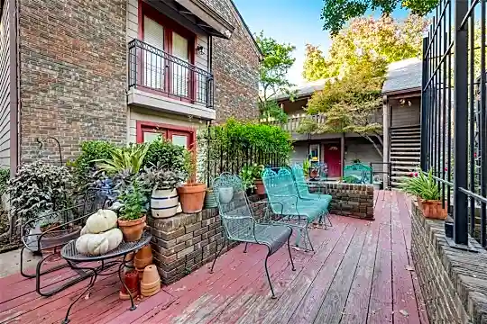 4239 McKinney Ave #203 Photo 2