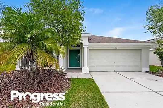 926 Summer Breeze Dr Photo 1