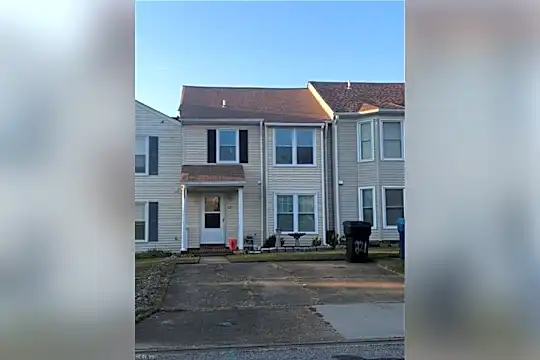 821 Federal Ct Photo 1