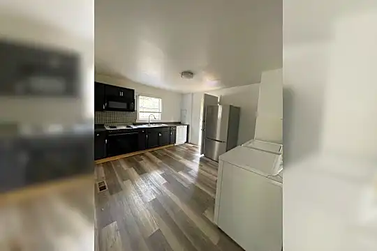 116 Wayne Ave Photo 1