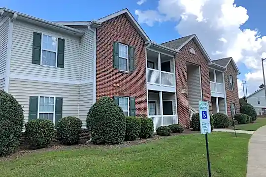 Morgan's Ridge Apartments Photo 1