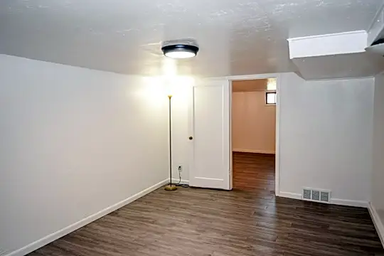 70 N 500 W Photo 1