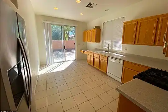 10537 Cedar Run Ct Photo 2