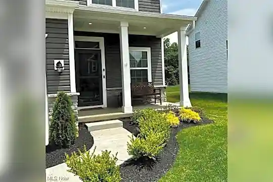 8291 Brodie Blvd Photo 2