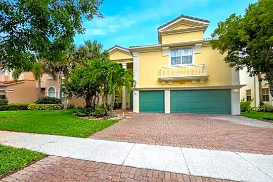 9249 Delemar Ct Photo 1
