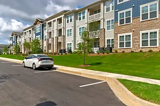 Promenade at Newnan Crossing Photo 2