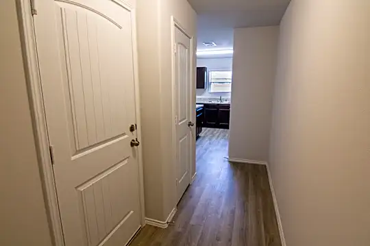 10439 Green Branch Photo 1
